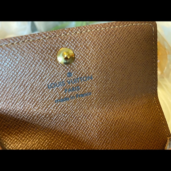 Sold soldLouis Vuitton Card/Coin Wallet - Picture 5 of 14